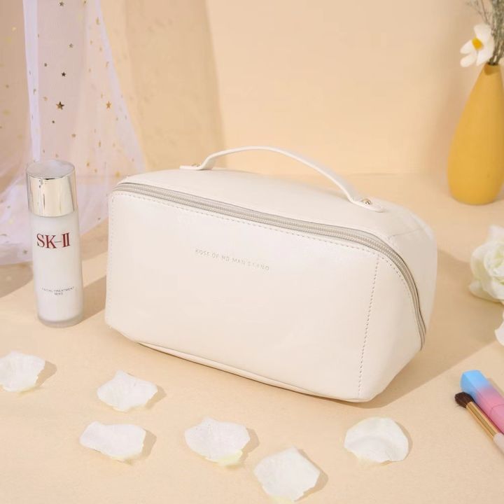 2022-female-makeup-organizer-women-cosmetic-bag-girl-toiletries-portable-large-capacity-new