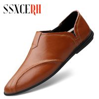 New Spring Men Fashion Genuine Leather Casual Loafers Soft Breathable Flats Lazy Shoes Mens Lightweigh Moccasins Driving Shoes