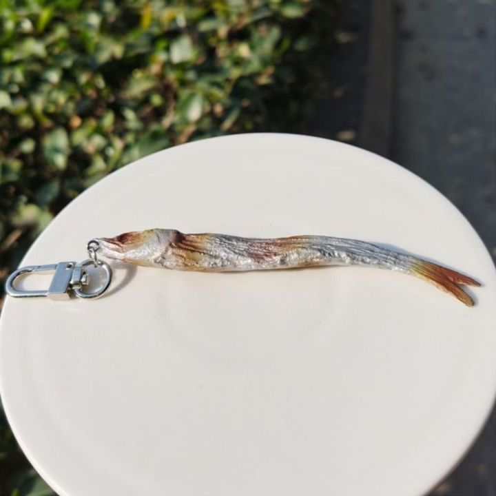 ทำปลาเค็มในฝันจำลองอาหารเล่นพวงกุญแจรถส่วนบุคคลอาหารเลียนแบบกระเป๋านักเรียนเครื่องประดับปลาเค็ม