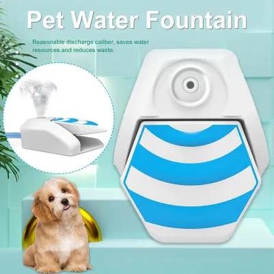 สุนัขสัตว์เลี้ยงนอกอาคารเครื่องป้อนน้ำน้ำพุแมวด้วยตนเองแบบ Step-On ที่เหยียบของเล่นที่ใช้ฝึกอบรมสุนัขถังใส่น้ำดื่มที่มีก๊อกน้ำอัตโนมัติ