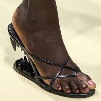 สไตล์ยุโรปและอเมริกาผู้หญิงรองเท้าส้นสูงรองเท้าแตะสำหรับผู้หญิงโลหะเขี้ยว P EEP Toe รองเท้าแบรนด์หรูเซ็กซี่สุภาพสตรีพรรคปั๊ม