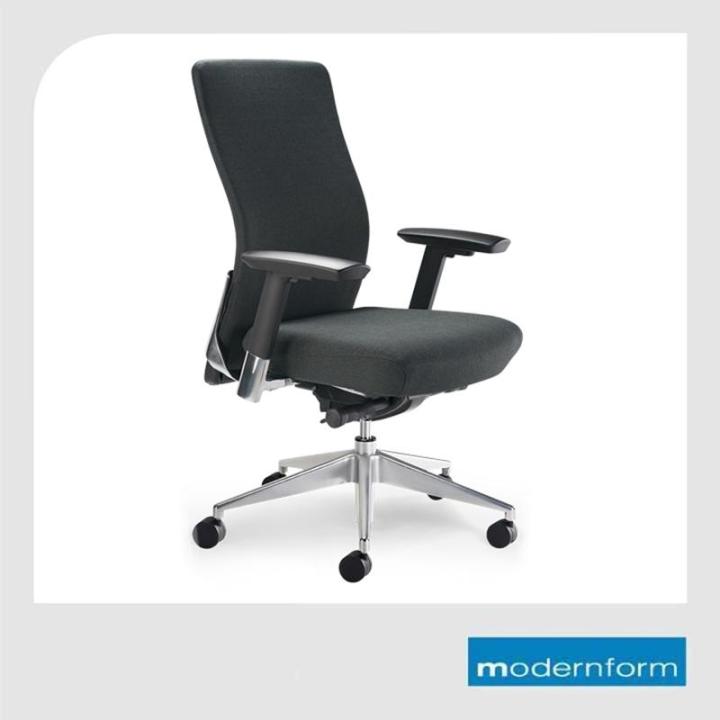 modernform-เก้าอี้สำนักงาน-รุ่น-series15-เบาะสีดำ-พนักพิงกลาง-สีดำ-เก้าอี้ทำงาน-เก้าอี้ออฟฟิศ-เก้าอี้ผู้บริหาร-เก้าอี้ทำงานที่รองรับแผ่นหลังได้ดีเป็นพิเศษ-ปรับที่วางแขนได้-3-ทิศทาง-ปรับล็อคเอนพนักพิงไ