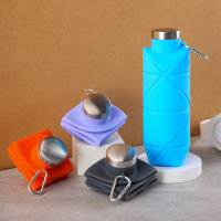 กระบอกน้ำซิลิโคนพับได้ ขวดน้ำพกพายืดหดได้ Folding Silicone Sports Water Bottle Outdoor Portable Water Bottle 500ml