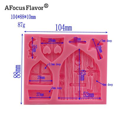 ；【‘； 1 Pc Kitchen 3D Cartoon House Wooden And Window Shape Silicone Candy Mold Cake Decorating Tool Chocolate DIY Baking Mold