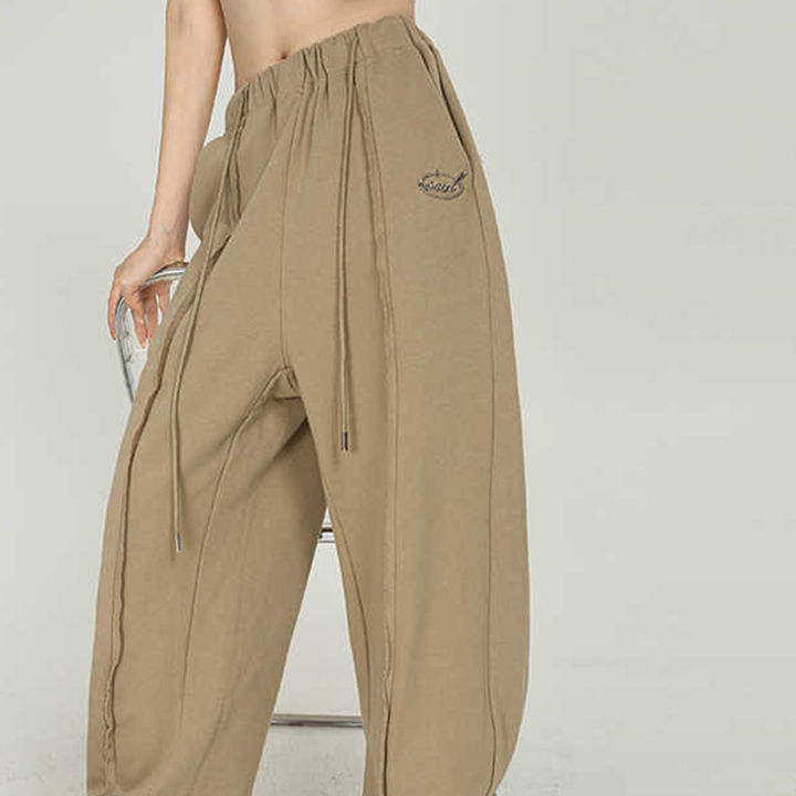 กางเกงเเฟชั่น-สำหรับผู้หญิง-กางเกงขายาวทรงกระบอก-สีน้ำตาล-ทรงสวย-แมทซ์กับเสื้อเก๋ๆ