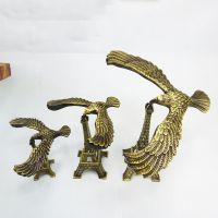 Eagle Model Pendant Anti-gravity Bird Metal Crafts Living Room Wine Cabinet Ornaments Creative Knick-knacks Home Decoration