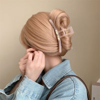 Sweet girls heart letter clip summer new hair clip temperament behind the head shark clip hair clip hair accessories