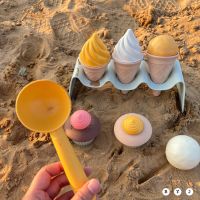7pcs Children Beach Play Silicone Sandbox Beach Game Toy Send Children Play Sand Portable Beach tools