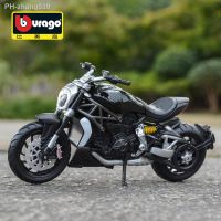 Bburago 1:18 2016 Ducati Xdiavel S Die Castยานพาหนะรถจักรยานยนต์สะสมของเล่น