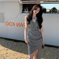 วินเทจฤดูร้อนยาวต้อนตรวจสอบชุดผ่าเซ็กซี่ผิดปกติ
