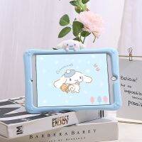 [HOT 2023] Sanrio Cinnamoroll พร้อมขาตั้งสำหรับไอแพด Air 2021 10.2 Mini 6 Air 4 10.9ป้องกันซิลิโคนกรณี iPad Pro 11นิ้ว