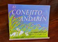 Spanish Book : El conejo andarin