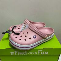 รองเท้าแตะผู้หญิง Crocs ดั้งเดิม สินค้าในสต็อก11016