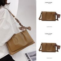 Small bag womens 2023 new trendy high-quality silk scarf folds large-capacity armpit bag one-shoulder Messenger 【BYUE】