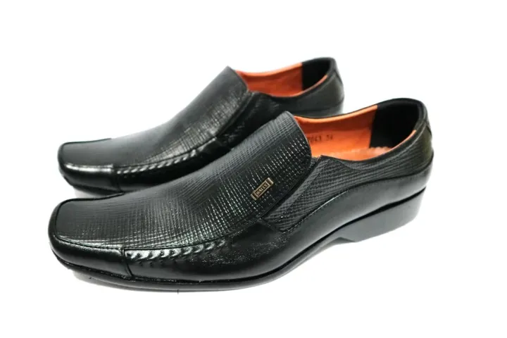 run bird leather shoes