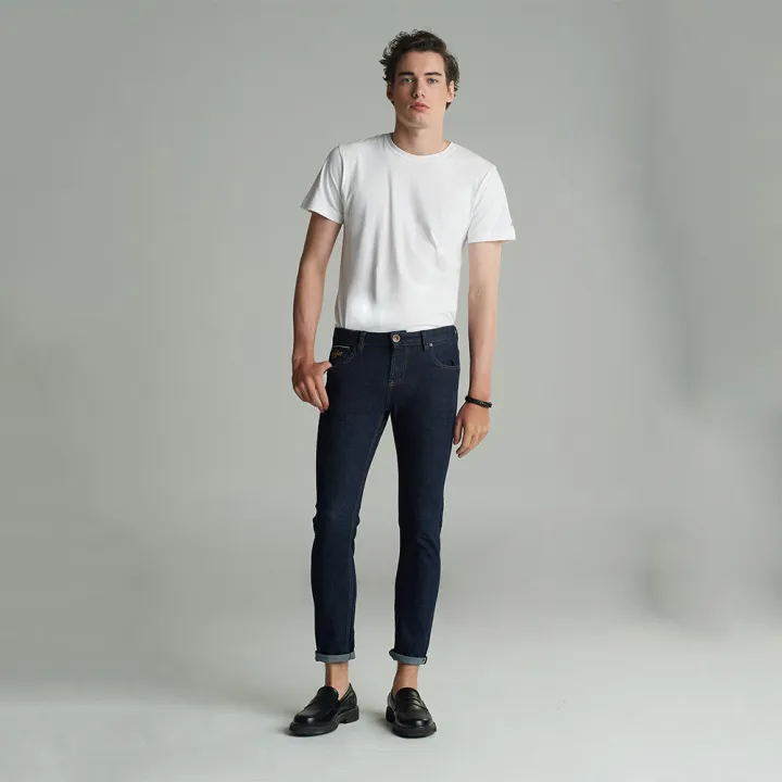 mc-jeans-กางเกงยีนส์ชาย-กางเกงยีนส์-กางเกงยีนส์ขายาว-ริมแดง-ทรงกระบอกเล็ก-mc-red-selvedge-ทรงสวย-ใส่สบาย-matz070