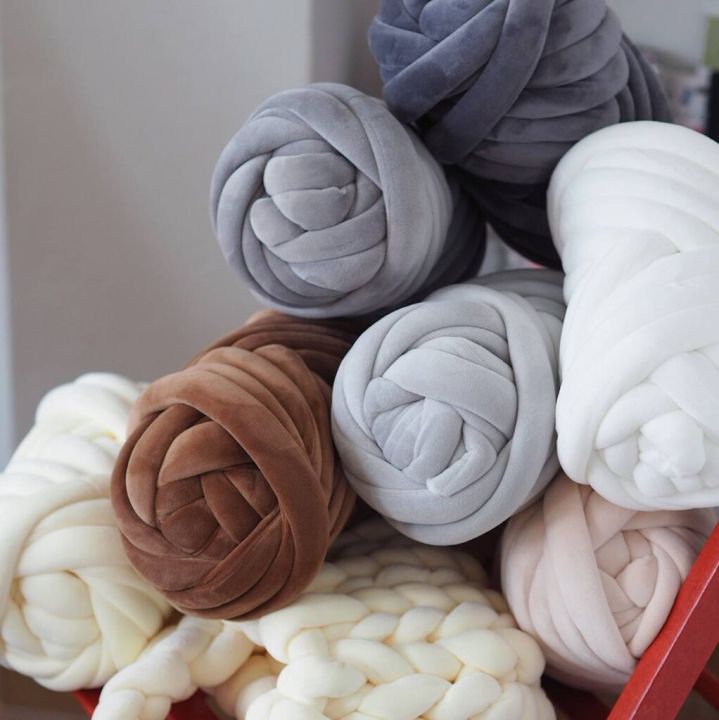 ไหมอ้วน-bulky-เนื้อกำมะหยี่-รุ่น-peony-สำหรับงาน-hand-knitting-น้ำหนัก-500-กรัม-ม้วน