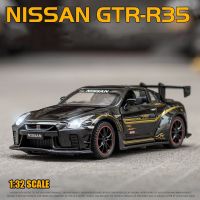 ✅1:32 Nissan Skyline R34 GTR Diecasts R35และของเล่นยานพาหนะโลหะโมเดลรถของเล่นจำลองสูง Kids Toys เก็บสะสมแบบย้อนกลับ