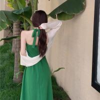 เสื้อผ้าแฟชั่นสำหรับสุภาพสตรี French temperament of restoring ancient ways is pure to hang a neck strap dress female sunscreen shawl cultivate ones morality show thin dress two sets