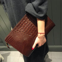 Crocodile Pattern Clutch Bag for Men Women Underarm Handbag for Zipper Long Wallet Money Bag Card Hold Passport Purse