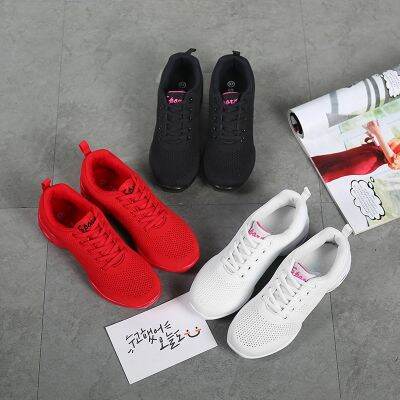 Ready Stock รองเท้าเต้นรำกีฬาคุณลักษณะ Modern Dance Jazz Shoes Soft Outsole Breath Sneakers For Woman