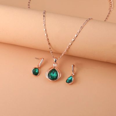 3pcs Rose Gold Necklace Earrings Green Crystal Glass Alloy Pendant With Rose Gold Copper Chain Simple Fashion Style Jewelry Set Headbands