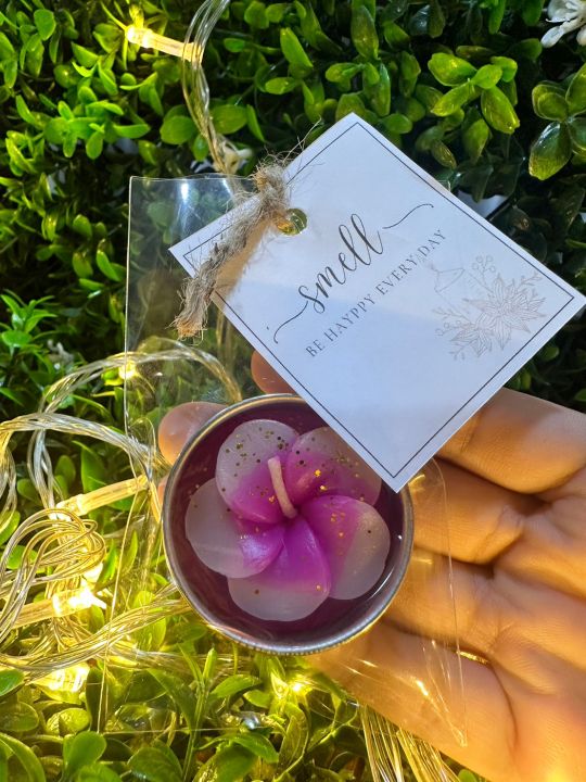 เทียนหอมกลิ่นลีลาวดี-thai-scented-candle-5สี-เทียนหอม-ดอกไม้ไทย-กลิ่นเบาบางไม่ฉุน-เทียนหอมโรแมนติก-ของที่ระลึก-ของชำร่วย-thaigife