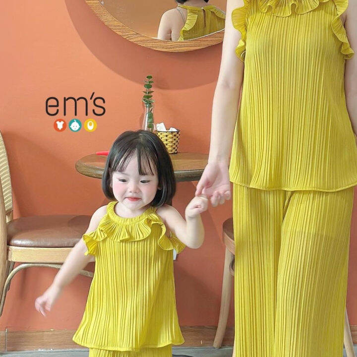 Quần Áo Bé Gái - Bộ Dập Ly Cổ Bèo Xinh Xắn Cho Bé Gái 1 - 5 Tuổi | Lazada.Vn