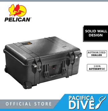 Pelican 1510 Carry-On Case with Foam Set (Black)