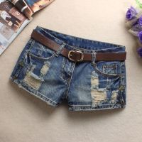 COD jfdss 2022 low waist denim shorts womens hot pants slim size loose hole zipper decora2022低腰牛仔短裤女热裤显瘦大码宽松破洞拉链装饰韩版潮热裤11.9