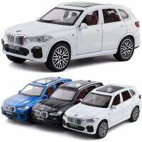 ?1/32 BMW X5 SUV ขนาดเล็ก Diecast โมเดลรถของเล่นเสียงและแสงประตูเปิดใช้งานของขวัญคอลเลกชันการศึกษาสำหรับเด็กผู้ชาย