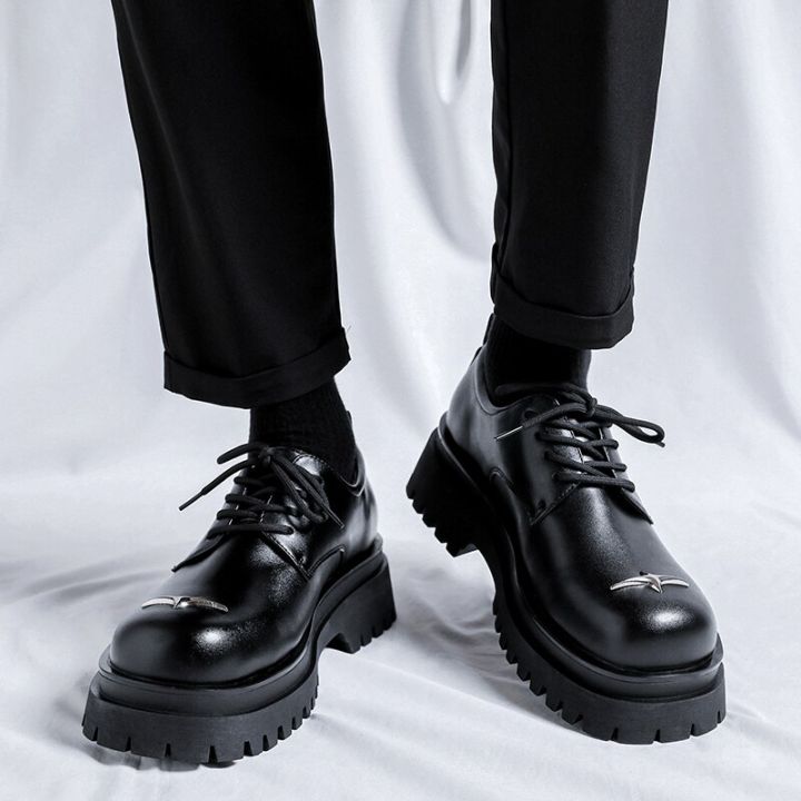 รองเท้าชุดเดรสใส่สบายอ๊อกซฟอร์ดสำหรับผู้ชายมีเชือกผูกสำหรับใส่รองเท้าดาร์บี้ทุกวันสำหรับหนังแท้