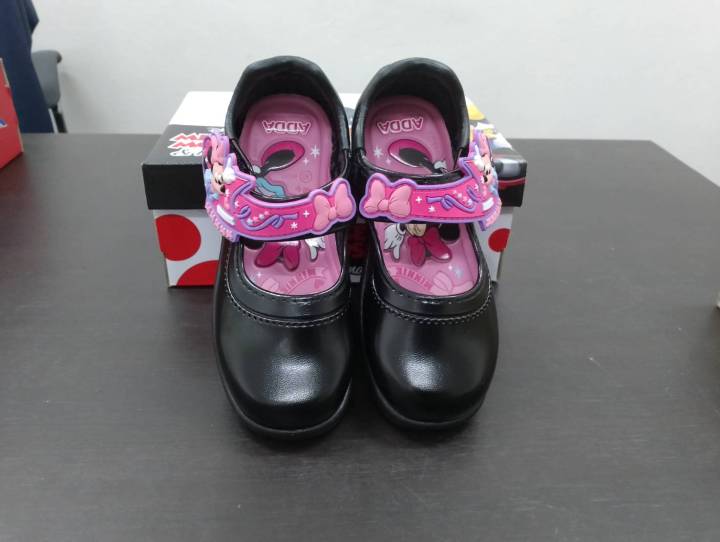 adda-รองเท้านักเรียนเด็กผู้หญิง-รองเท้าหนังดำเด้กอนุบาล-ลาย-minnie-ตัวใหม่ล่าสุด-รุ่น-41c17