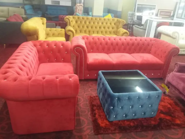 Chesterfield Sofa 2+3 seater with coffee table Lazada