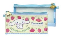 กระเป๋าใส่เครื่องแต่งหน้าคุณผู้หญิง Cinnamoroll คอลเลคชั่นใหม่ แต่งซิปน่ารักๆ ด้านในกว้างจุของได้เยอะ ขนาด 22.5×12 cm มีทั้งหมด 2 ลาย