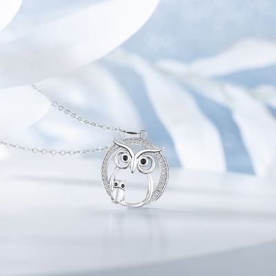 [COD] Factory spot wholesale owl shape fashion retro ladies crystal necklace pendant gift can be sent on behalf of