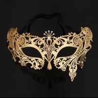 【JH】 Venetian high-end wrought iron diamond seven eye masquerade party supplies