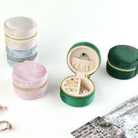 High Quality Jewelry Case Velvet Box Packaging Case Portable Travel Jewelry Box Velvet Jewelry Box Round Jewelry Box Round Ring Box