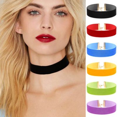 [MM75] สีดำสีขาวสีชมพูกุหลาบเลดี้สาวสั้นกำมะหยี่ผ้าปกคีมงบเค้นคอสร้อยคอผู้หญิง F Emme ของขวัญอุปกรณ์เครื่องประดับ