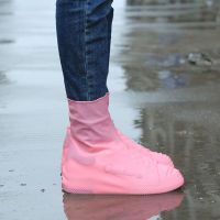 2021New Rain Boots Waterproof Shoe Cover Silicone Unisex Outdoor Waterproof Non-Slip Non-slip Wear-Resistant Reusable Shoe Cover Rain Boots