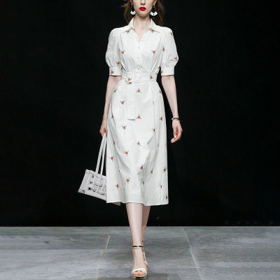 ชุดเดรสชุดเดรสหน้าร้อนปักลายสำหรับผู้หญิง,ชุดเดรสหรูหราสีขาวแขนพองเข้ารูปเอวเบา2023 Dress Model Baru