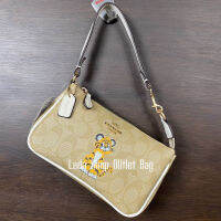 C7699 ??ลดล้างสต๊อก??กระเป๋าสะพาย ลายเสือ Coa Nolita 19 with tiger 001