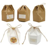 25/50pcs Kraft Paper Candy Box Lantern Hexagon Wedding Favor Gift Box With Rope Christmas Valentines Birthday Party Decoration