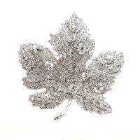 Glitter Vintage Stylish Full Micro Pave Crystal Clear White Maple Leaf Brooches Pins Wedding Bridal Bouquet Boutique Accessory