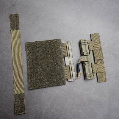 ：“{—— 1PCS Tactical Vest Quick Release Buckle Kit Universal  Vest Quick Removal Buckle Set Hunting Accessories