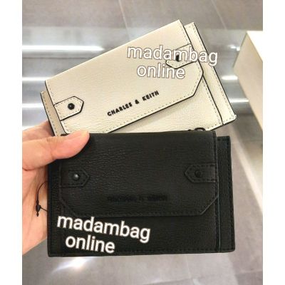 Charles Keith Muti-Slot Card Holder กระเป๋าใส่บัตร