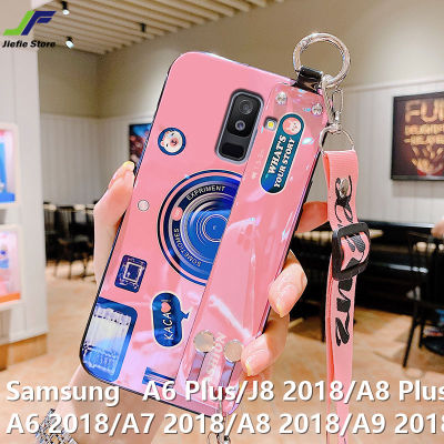 JieFeiสำหรับSamsung Galaxy A6 Plus / A8 Plus / J8 2018 / A6 2018 / A7 2018 / A8 2018 / A9 2018 3Dบลูเรย์กล้องสไตล์โทรศัพท์กรณีที่มีสายรัดข้อมือเชือกเส้นเล็กS Tanderและคอเชือกเส้นเล็กซิลิโคนอ่อนนุ่มปกหลังกรณี