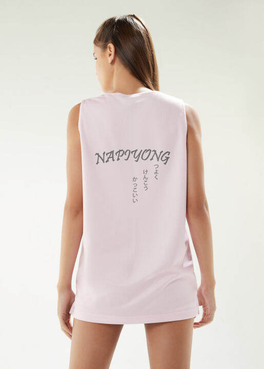 napiyong-activewear-jelly-jersey-tank-top-in-baby-pink-unisex-design-เสื้อกล้ามแนวนักบาส-ผ้าswingman-ตัวหลวม-เสื้อคลุมสปอร์ตบรา-ใส่สบายทั้งออกกำลังกายหรืออยู่บ้าน