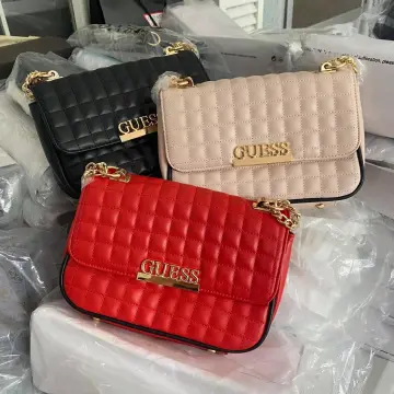 Guess matrix discount quilted shoulder bag