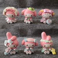 [HOT 2023] Sanrio My Melody สีชมพูตุ๊กตาภาพอนิเมะตกแต่งตกแต่งของเล่นครีมมาการอนคริสต์มาสปัจจุบัน Kawaii ของขวัญ